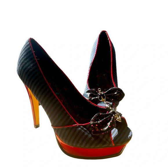 Iron Fist (Dolls Kill) great con size  9 9.5 (40) Euro nautical/sailor platforms - Picture 1 of 10